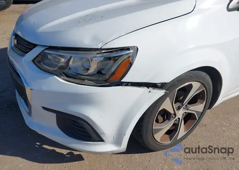 2017 Chevrolet Sonic Premier Auto из США, поврежденный, VIN 1G1JF5SB8H4100973